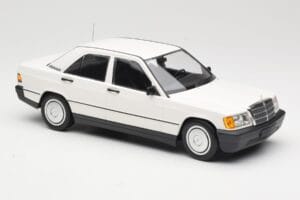 Mercedes 190E W201 Hvid Minichamps 1:18 155037002 Metal — billede 4 af 6