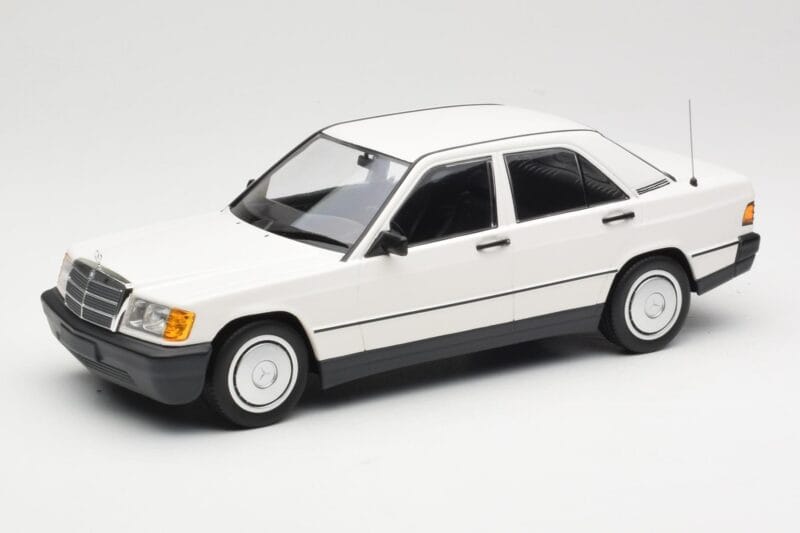 Mercedes 190E W201 Hvid Minichamps 1:18 155037002 Metal