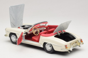 Mercedes 190SL Hvid Maisto 1:18 50274 Metal — billede 5 af 8