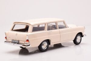 Mercedes 200 Universal W110 Creme Norev 1:18 183709 Metal — billede 3 af 8