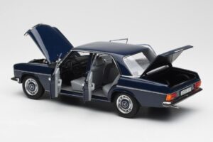 Mercedes 200 W114 Midnight Blå Forhandlerudgave Norev 1:18 B66040694 Metal — billede 5 af 8