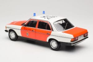 Mercedes 200 W123 Ambulance Hvid Norev 1:18 183834 Metal — billede 6 af 8