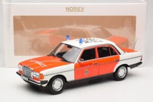 Mercedes 200 W123 Ambulance Hvid Norev 1:18 183834 Metal — billede 8 af 8