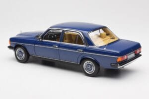 Mercedes 200 W123 Surf Blå Norev 1:18 183710 Metal — billede 7 af 8