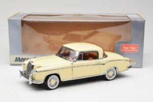 Mercedes 220 SE W128 Coupe Beige Sun Star 1:18 3562 Metal — billede 8 af 8