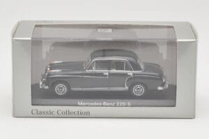 Mercedes 220S W180 Lysegrå Minichamps 1:43 B66040534 Metal — billede 4 af 4