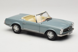 Mercedes 230 SL W113 Horizon Blue Norev 1:18 183992 Metal — billede 7 af 9