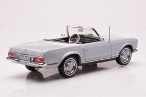 Mercedes 230 SL W113 Pagoda Grå Norev 1:18 183990 Metal — billede 4 af 8