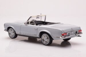 Mercedes 230 SL W113 Pagoda Grå Norev 1:18 183990 Metal — billede 7 af 8
