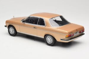 Mercedes 280 CE C123 Guld Norev 1:18 183587 Metal — billede 5 af 6