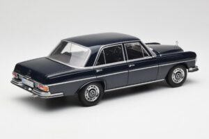 Mercedes 280 SE W108 Midnight Blå Norev 1:18 B66040597 Metal — billede 3 af 8