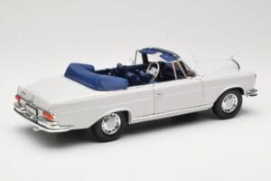 Mercedes 280 SE W111 Cabriolet Lysegrå Norev 1:18 183530 Metal — billede 3 af 8