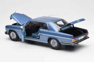 Mercedes 280C/8 W114 Coupe Blå Metallic AUTOart 1:18 76187 Metal — billede 5 af 8