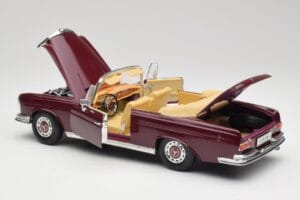 Mercedes 280SE W108 Bordeaux Rød Maisto 1:18 31811 Metal — billede 5 af 8