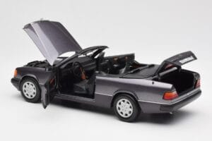 Mercedes 300 CE-24 W124 Cabriolet Lilla Metallic Norev 1:18 183567 Metal — billede 7 af 10