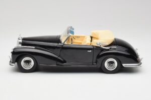 Mercedes 300 S W188 Cabriolet Sort Tchibo 1:18 36782 Metal — billede 4 af 8