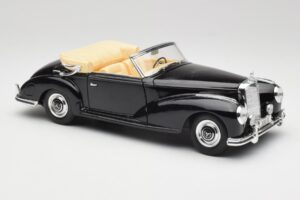 Mercedes 300 S W188 Cabriolet Sort Tchibo 1:18 36782 Metal — billede 6 af 8