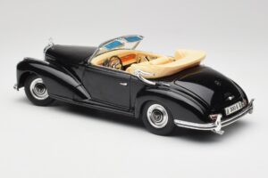 Mercedes 300 S W188 Cabriolet Sort Tchibo 1:18 36782 Metal — billede 7 af 8