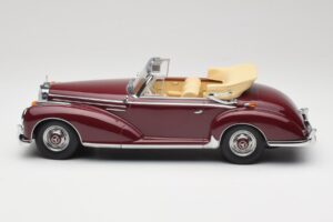 Mercedes 300 SC W188 Cabriolet Mørkrød KK-Scale 1:18 KKDC180942 Metal — billede 3 af 6