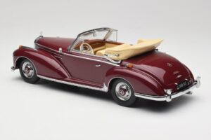 Mercedes 300 SC W188 Cabriolet Mørkrød KK-Scale 1:18 KKDC180942 Metal — billede 5 af 6