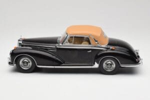 Mercedes 300 SC W188 Cabriolet Softtop Sort KK-Scale 1:18 KKDC180943 Metal — billede 3 af 6