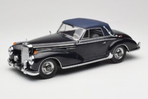 Mercedes 300 SC W188 Cabriolet Softtop Mørkeblå KK-Scale 1:18 KKDC180944 Metal