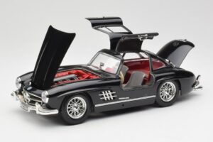 Mercedes 300 SL W198 Sort Bburago 1:18 35791 Metal — billede 2 af 8