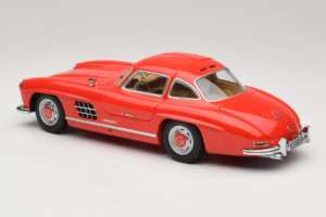 Mercedes 300 SL Gullwing Rød Minichamps 1:18 180039001 Metal — billede 7 af 8