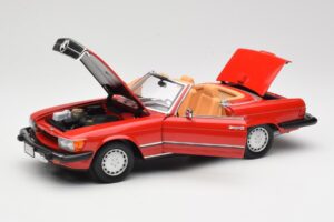 Mercedes 300 SL R107 Rød Norev 1:18 B66040623 Metal — billede 2 af 8