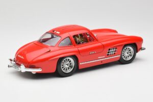 Mercedes 300 SL Rød Bburago 1:18 3015 Metal — billede 3 af 8