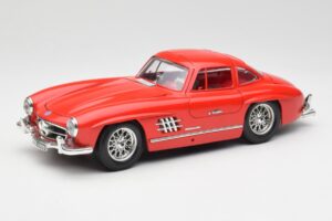 Mercedes 300 SL Rød Bburago 1:18 3015 Metal