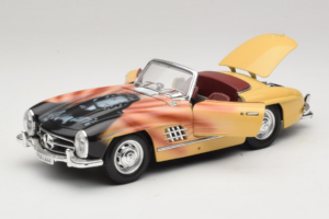 Mercedes 300 SL Roadster Rosemarie Muster Begrænset Udgave 18/27 Bburago 1:18 3023-M1 Metal — billede 2 af 8