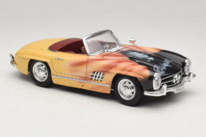 Mercedes 300 SL Roadster Rosemarie Muster Begrænset Udgave 18/27 Bburago 1:18 3023-M1 Metal — billede 6 af 8