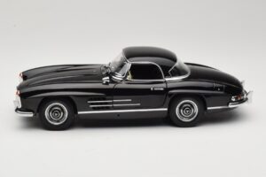 Mercedes 300 SL W198 Roadster With Hardtop Sort Minichamps 1:18 180039040 Metal — billede 4 af 8