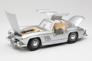 Mercedes 300 SL Sølv Bburago 1:18 3013 Metal — billede 2 af 8