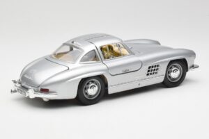 Mercedes 300 SL Sølv Bburago 1:18 3013 Metal — billede 3 af 8