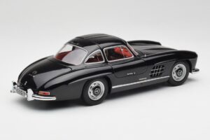 Mercedes 300 SL W198 Sort Minichamps 1:18 180039004 Metal — billede 3 af 8