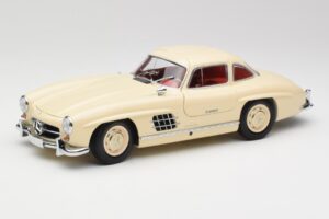 Mercedes 300 SL W198 Creme Med Rødt Interiør Minichamps 1:18 180039002 Metal