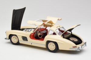 Mercedes 300 SL W198 Creme Med Rødt Interiør Minichamps 1:18 180039002 Metal — billede 5 af 8