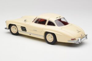 Mercedes 300 SL W198 Creme Med Rødt Interiør Minichamps 1:18 180039002 Metal — billede 7 af 8