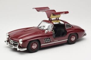 Mercedes 300 SL W198 Gullwing Mørkerød Minichamps 1:18 110037218 Metal — billede 2 af 8