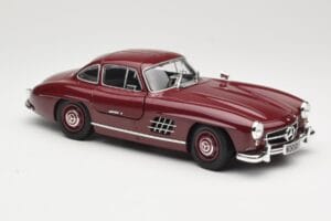 Mercedes 300 SL W198 Gullwing Mørkerød Minichamps 1:18 110037218 Metal — billede 6 af 8