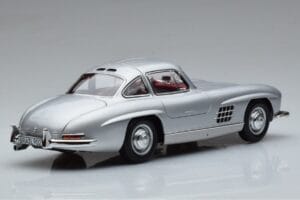 Mercedes 300 SL W198 Gullwing Norev 1:18 183850 Metal — billede 3 af 8