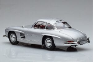 Mercedes 300 SL W198 Gullwing Norev 1:18 183850 Metal — billede 7 af 8