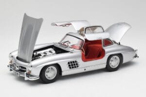 Mercedes 300 SL W198 Gullwing Sølv Minichamps 1:18 180039000 Metal — billede 2 af 8