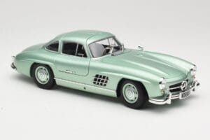 Mercedes 300 SL W198 Gullwing Light Green Metallic Minichamps 1:18 110037221 Metal — billede 6 af 8