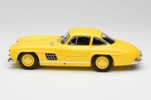 Mercedes 300 SL W198 Lysgul Minichamps 1:18 180039009 Metal — billede 4 af 8