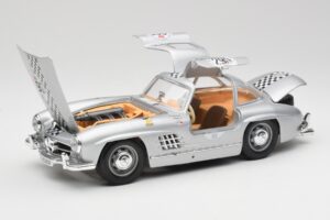 Mercedes 300 SL W198 #295 1954 Bburago 1:18 32813 Metal — billede 2 af 8