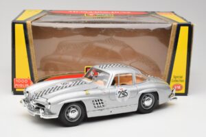 Mercedes 300 SL W198 #295 1954 Bburago 1:18 32813 Metal — billede 8 af 8