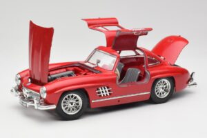 Mercedes 300 SL W198 Red Metallic Bburago 1:18 3013-M1 Metal — billede 2 af 8